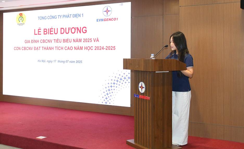 EVNGENCO1 tổ chức Lễ biểu dương gia đình CBCNV tiêu biểu và tuyên dương con CBCNV đạt thành tích xuất sắc năm học 2024–2025 3