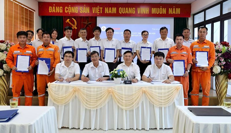 EVNHANOI đồng lòng thực thi VHDN