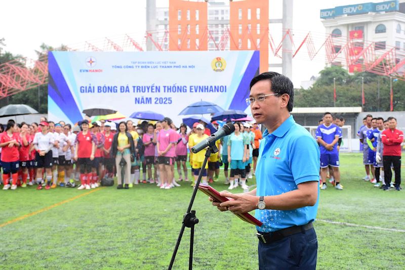EVNHANOI khai mạc giải bóng đá truyền thống năm 2025 3