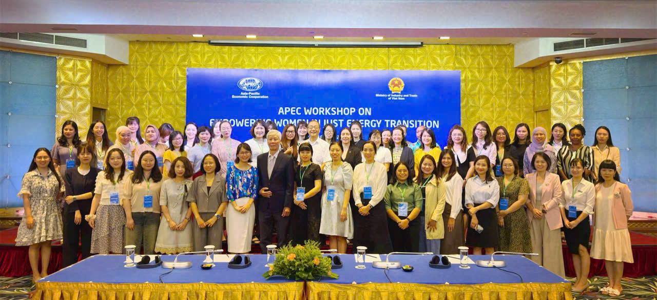 EVNHANOI tham dự Hội thảo APEC 2025 về vai trò của phụ nữ trong chuyển đổi năng lượng công bằng