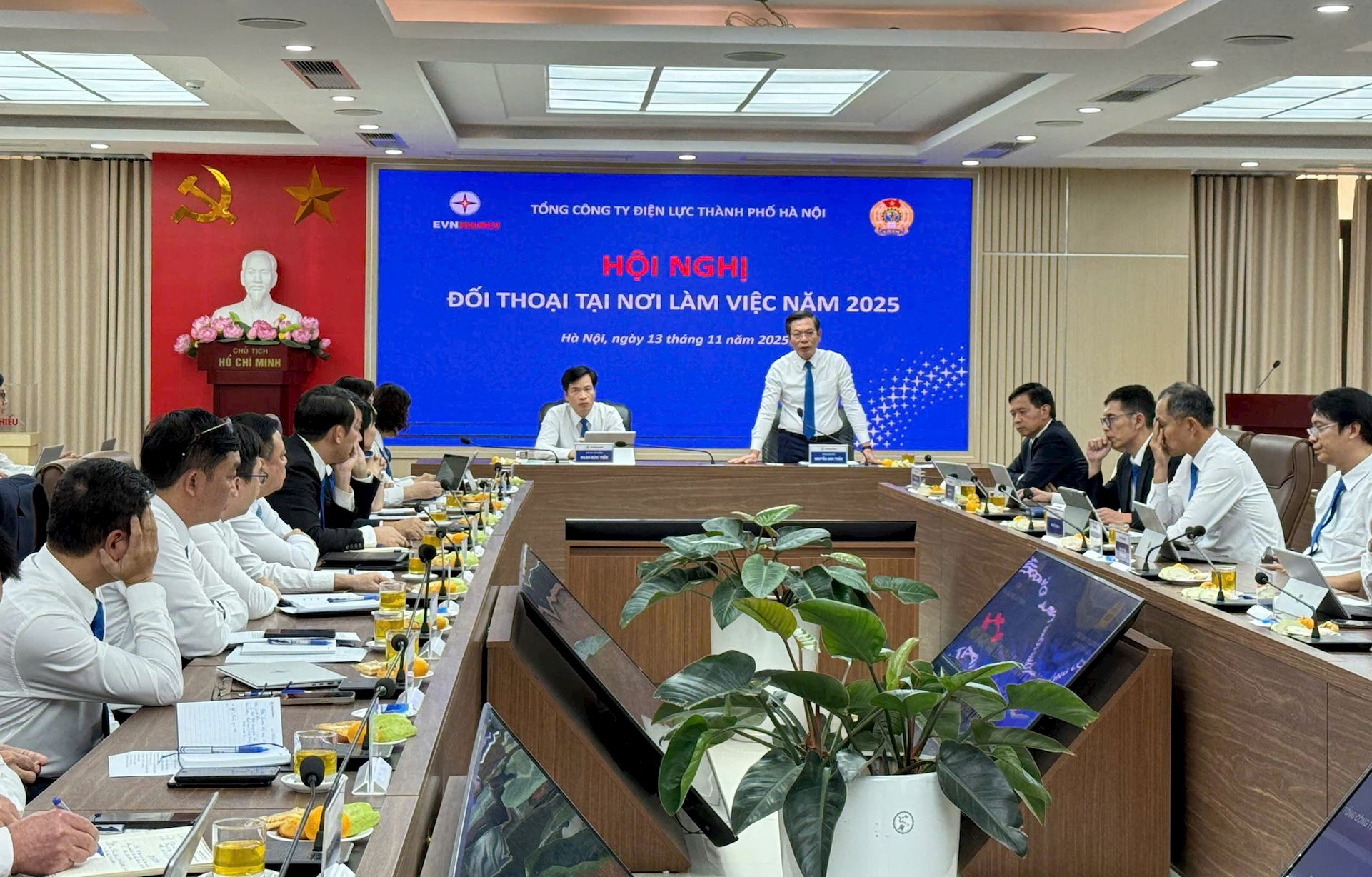 EVNHANOI tổ chức Hội nghị Đối thoại tại nơi làm việc năm 2025 1