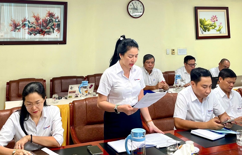 EVNHCMC làm việc với Đoàn giám sát của Công đoàn Điện lực Việt Nam 5