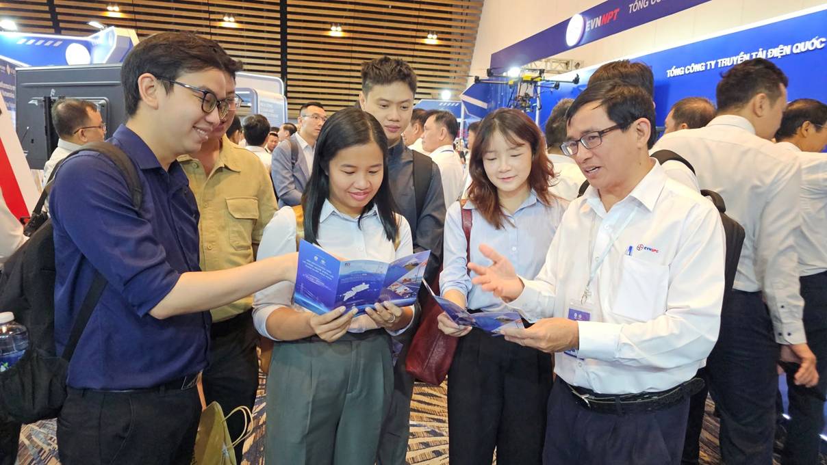 EVNSPC gây ấn tượng tại Hội nghị khoa học công nghệ ngành Điện lực toàn quốc 2