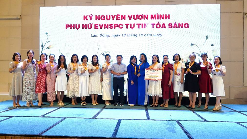 EVNSPC TỔ CHỨC CHUỖI HOẠT ĐỘNG CHÀO MỪNG NGÀY  PHỤ NỮ VIỆT NAM 20/10 15