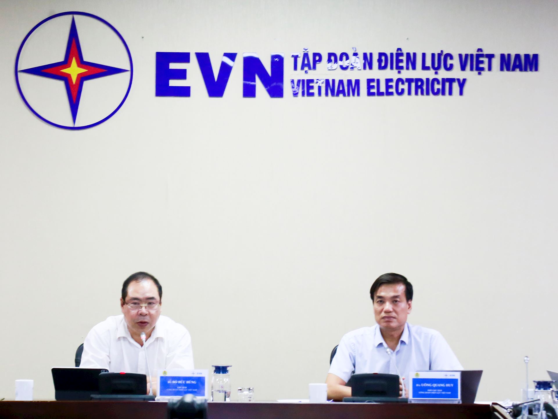 Hội nghị phổ biến, quán triệt Nghị quyết số 305-NQ/ĐU và hướng dẫn thực hiện Chương trình 10.000 sáng kiến giai đoạn 2025–2028 4