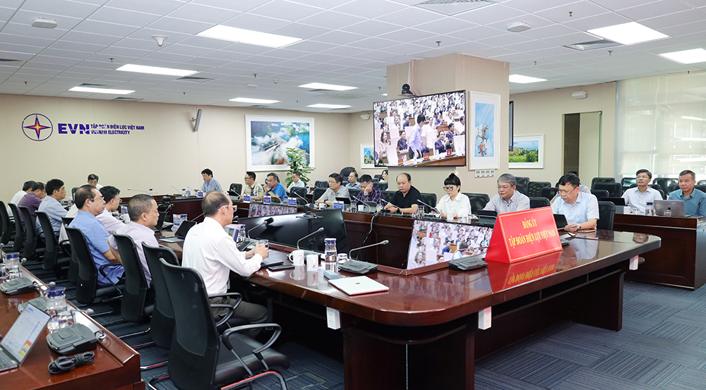 Hơn 1.700 cán bộ, đảng viên thuộc Đảng bộ EVN tham gia Hội nghị toàn quốc quán triệt, triển khai thực hiện Nghị quyết số 66 và Nghị quyết số 68 của Bộ Chính trị 1