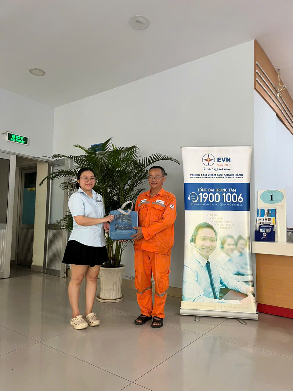 Khen thưởng người tốt – việc tốt 1