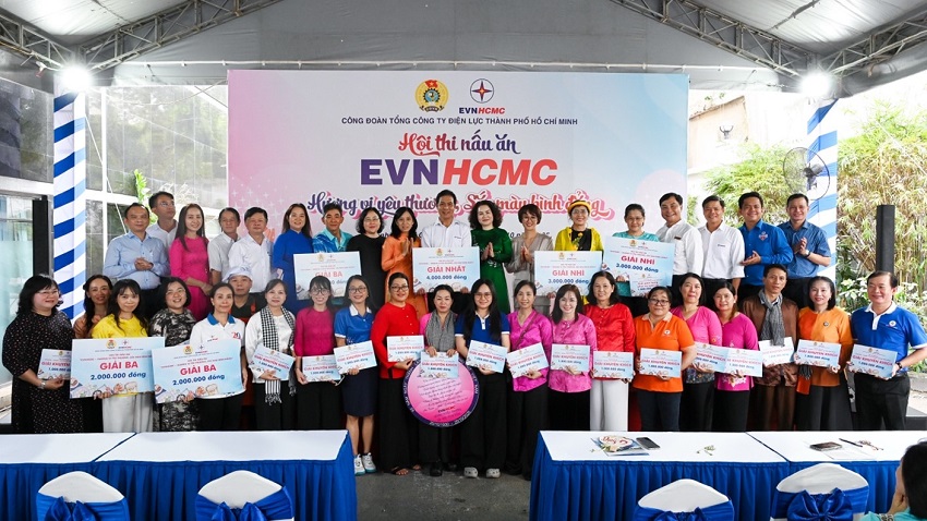 Khi yêu thương được nấu thành hương vị – Ngày hội 20/10 tại EVNHCMC 3