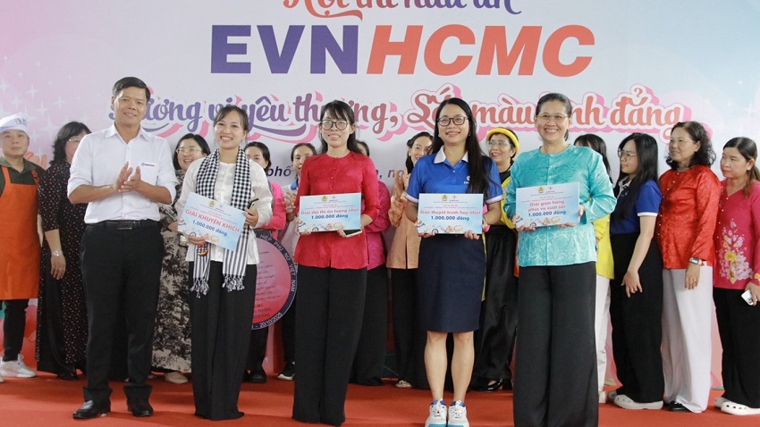 Khi yêu thương được nấu thành hương vị – Ngày hội 20/10 tại EVNHCMC 4