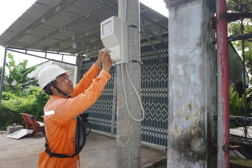 Lâm Thanh Tú, Người thợ điện tận tâm với nghề, nhiệt huyết với công tác đoàn 1