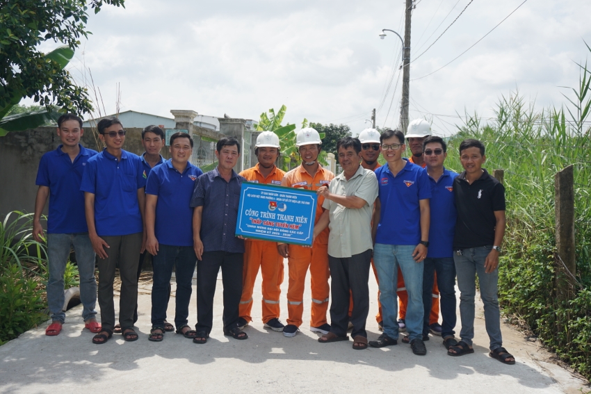 Lâm Thanh Tú, Người thợ điện tận tâm với nghề, nhiệt huyết với công tác đoàn 2