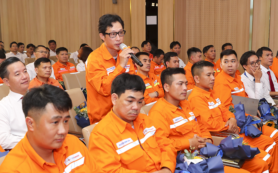 Lần đầu tiên EVN tổ chức Diễn đàn “Đảng với công nhân – Công nhân với Đảng” 1