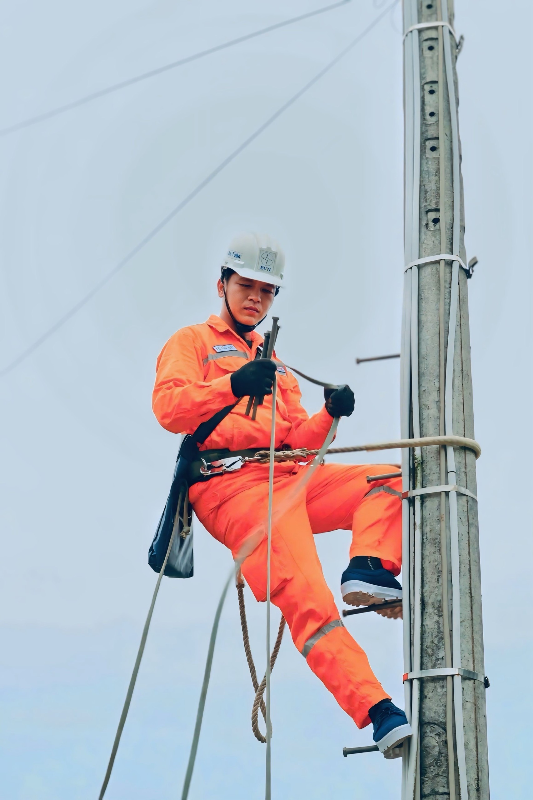 Người công nhân trẻ với trái tim hồng, gương mặt tiêu biểu ngành Điện năm 2025