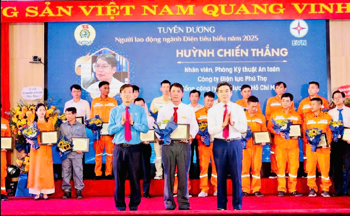 “Người truyền lửa thầm lặng” – Tấm gương sáng giữa đời thường
