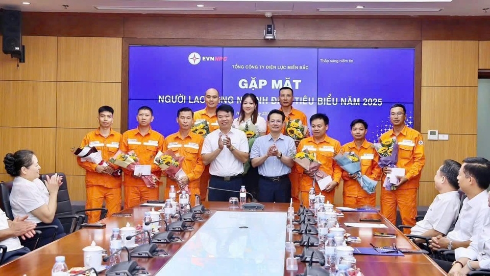 Nguyễn Văn Nguyên – Tấm gương điển hình của người thợ điện thời kỳ đổi mới 5