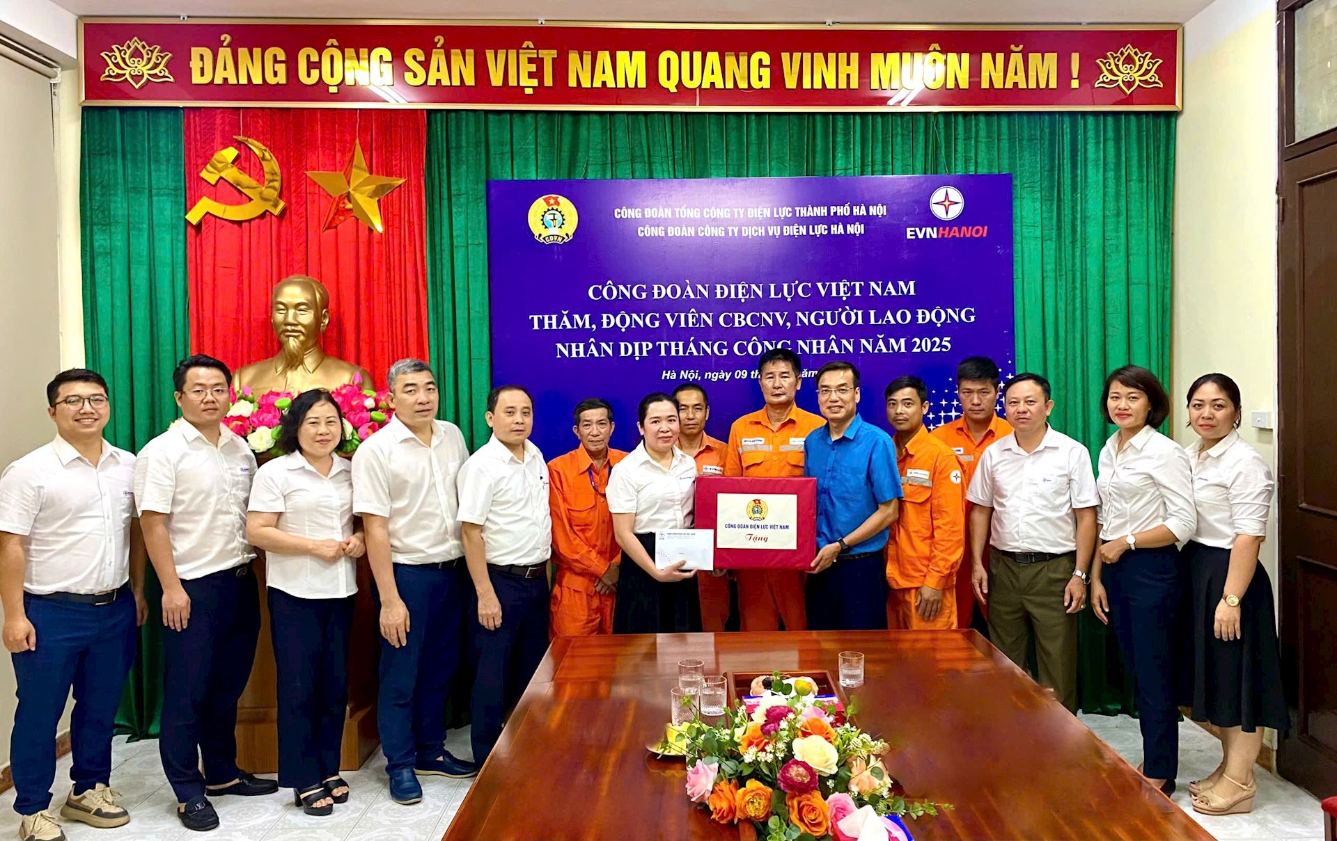 Nối dài yêu thương – Công đoàn Điện lực Việt Nam sát cánh cùng người lao động 3