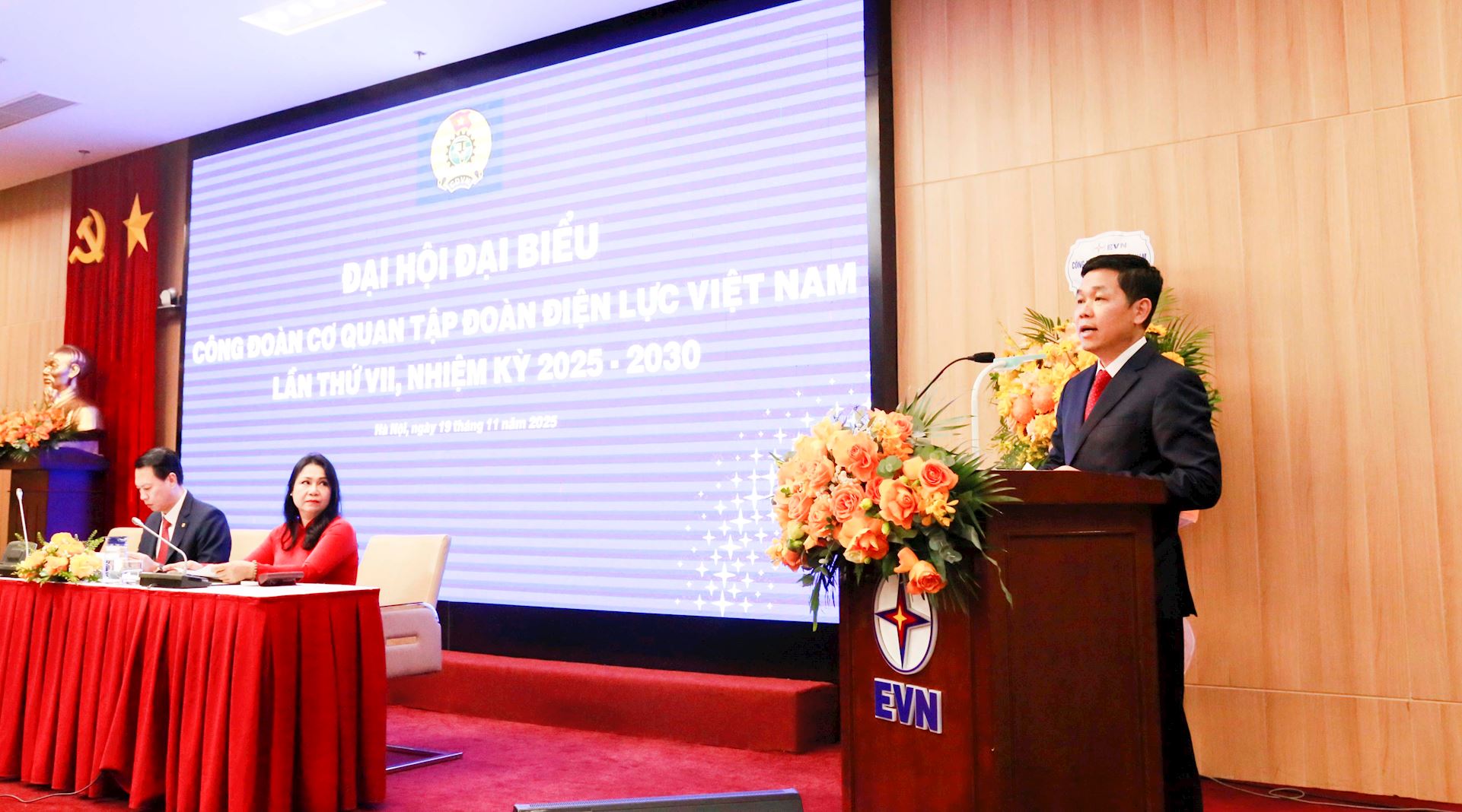 Ông Bùi Công Luận được Đại hội tín nhiệm bầu tái cử chức danh Chủ tịch Công  1