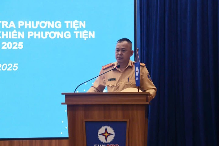 PC Yên Bái: Nâng cao kiến thức và kỹ năng lái xe an toàn cho hơn 200 cán bộ, nhân viên 2