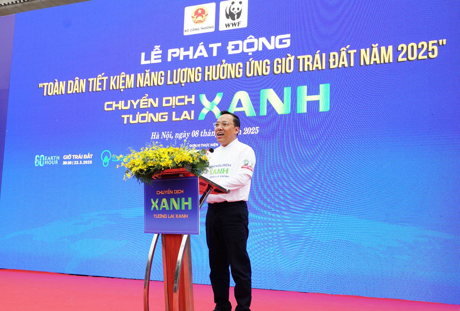 Phát động 