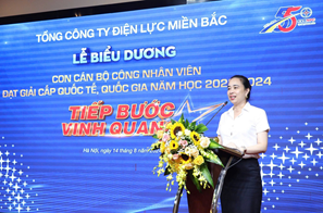 PHỤ NỮ EVNNPC – BẢN LĨNH, SÁNG TẠO, THẮP SÁNG NIỀM TIN 1
