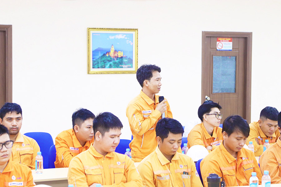 Tăng cường đối thoại vì một môi trường làm việc an toàn, xanh – sạch – đẹp 3