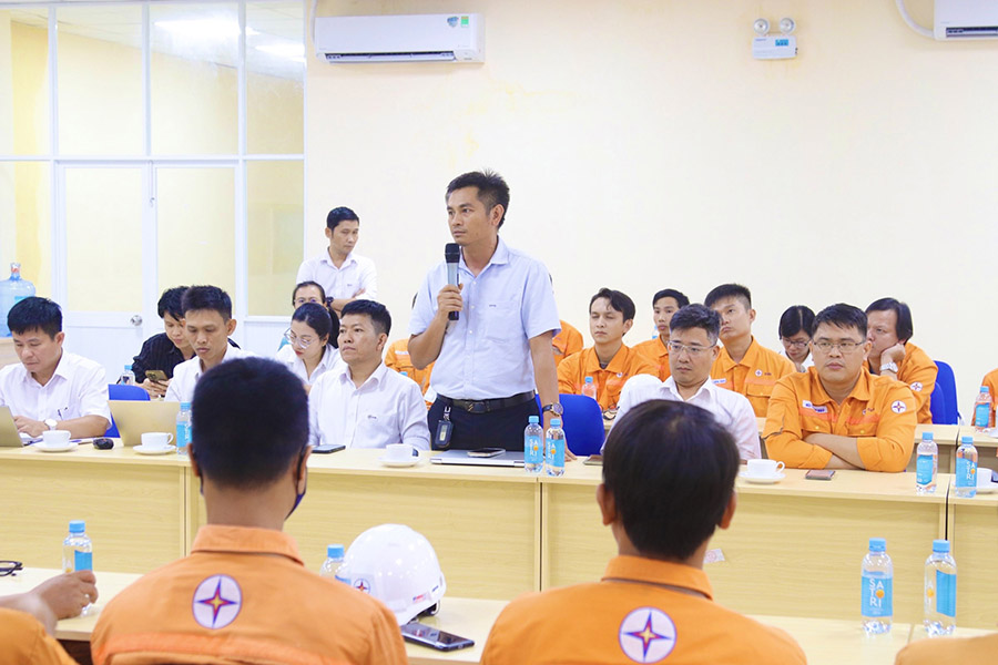 Tăng cường đối thoại vì một môi trường làm việc an toàn, xanh – sạch – đẹp 5