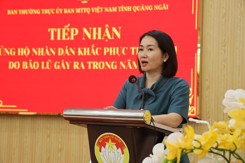 Tập đoàn Điện lực Việt Nam ủng hộ tỉnh Quảng Ngãi khắc phục hậu quả bão số 13 Kalmaegi 1