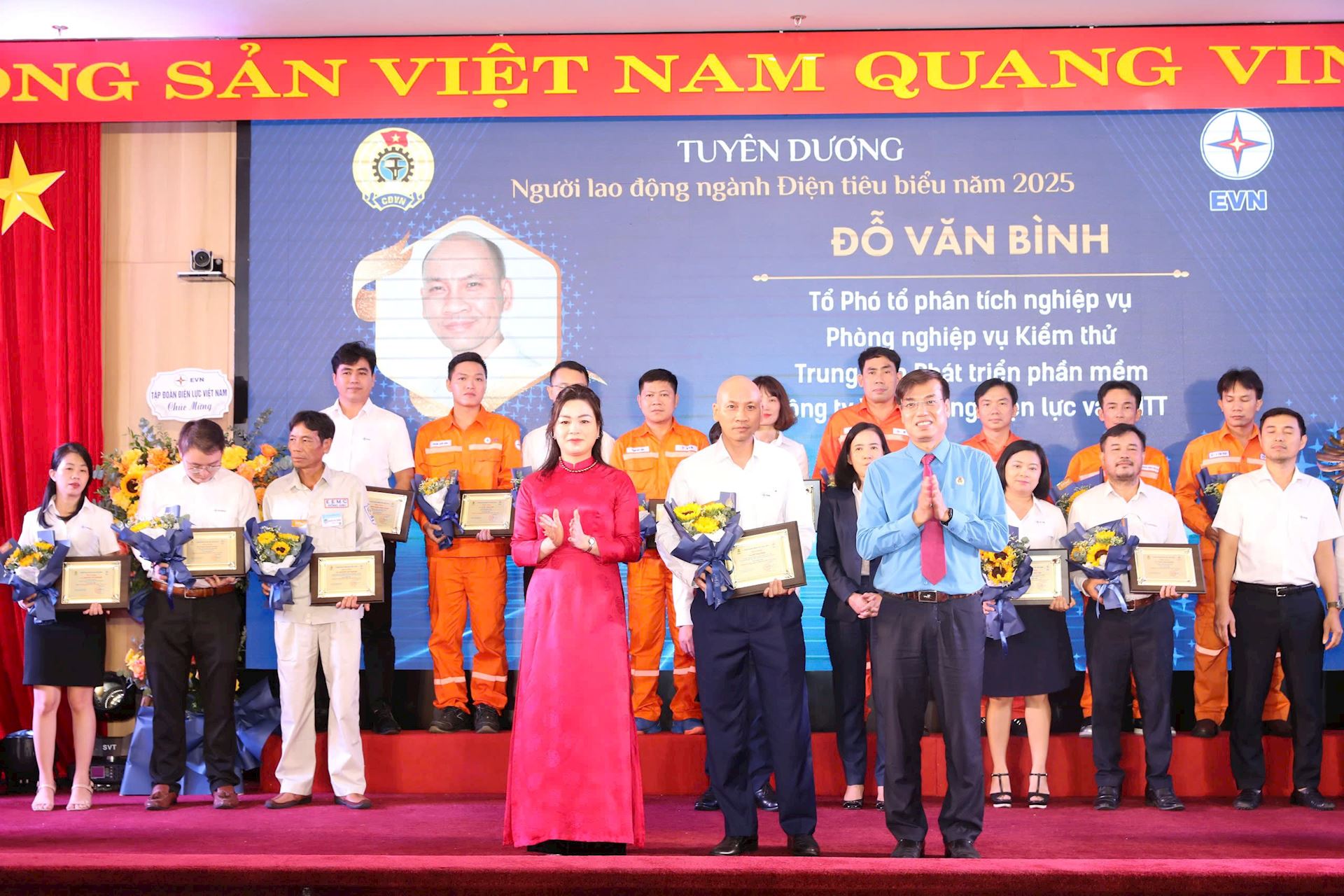 Thái độ làm việc nghiêm túc là chìa khóa của thành công