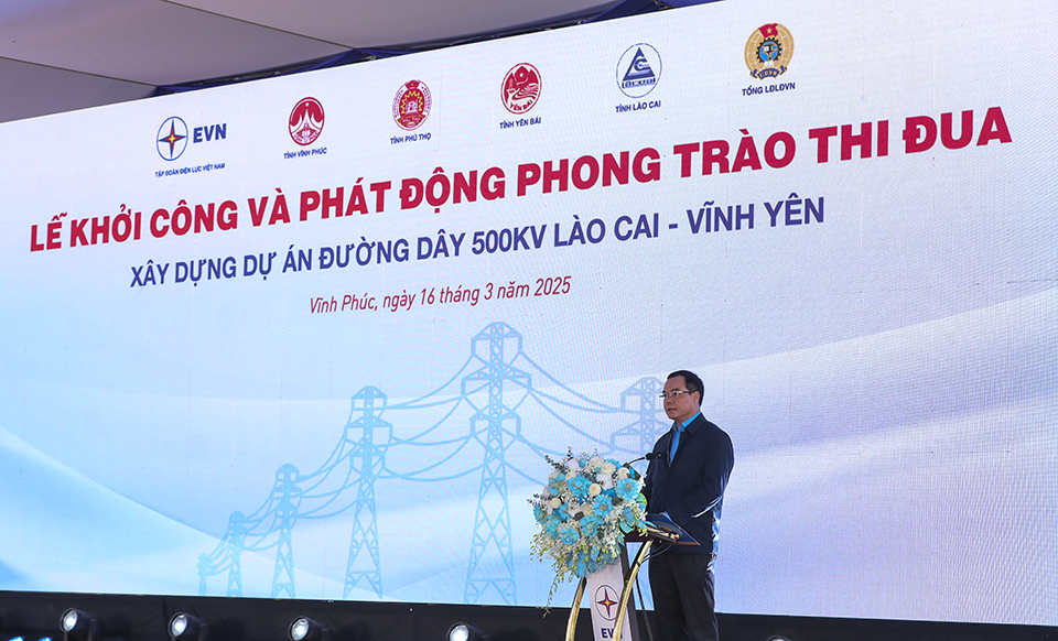 Thủ tướng Chính phủ Phạm Minh Chính phát lệnh khởi công dự án đường dây 500kV Lào Cai - Vĩnh Yên 3