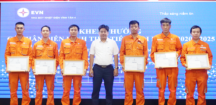 Tỏa sáng những tấm gương điển hình tiên tiến – Lan tỏa khí thế thi đua tại Nhà máy Nhiệt điện Vĩnh Tân 4 3