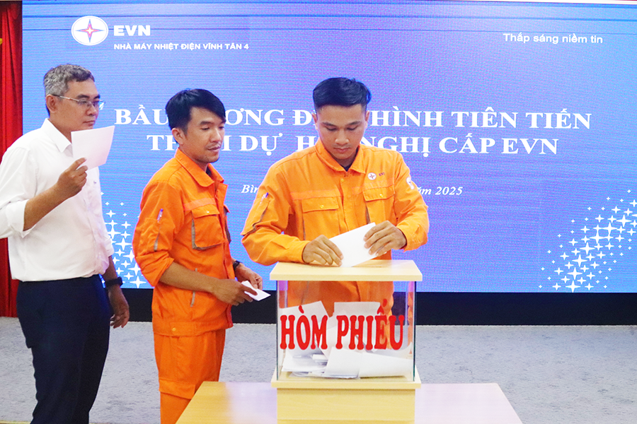 Tỏa sáng những tấm gương điển hình tiên tiến – Lan tỏa khí thế thi đua tại Nhà máy Nhiệt điện Vĩnh Tân 4 4