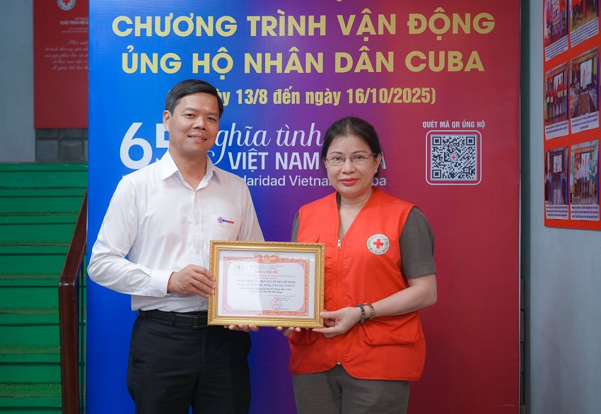 Tổng Công ty Điện lực TPHCM trao hơn 286 triệu đồng ủng hộ nhân dân Cuba 1