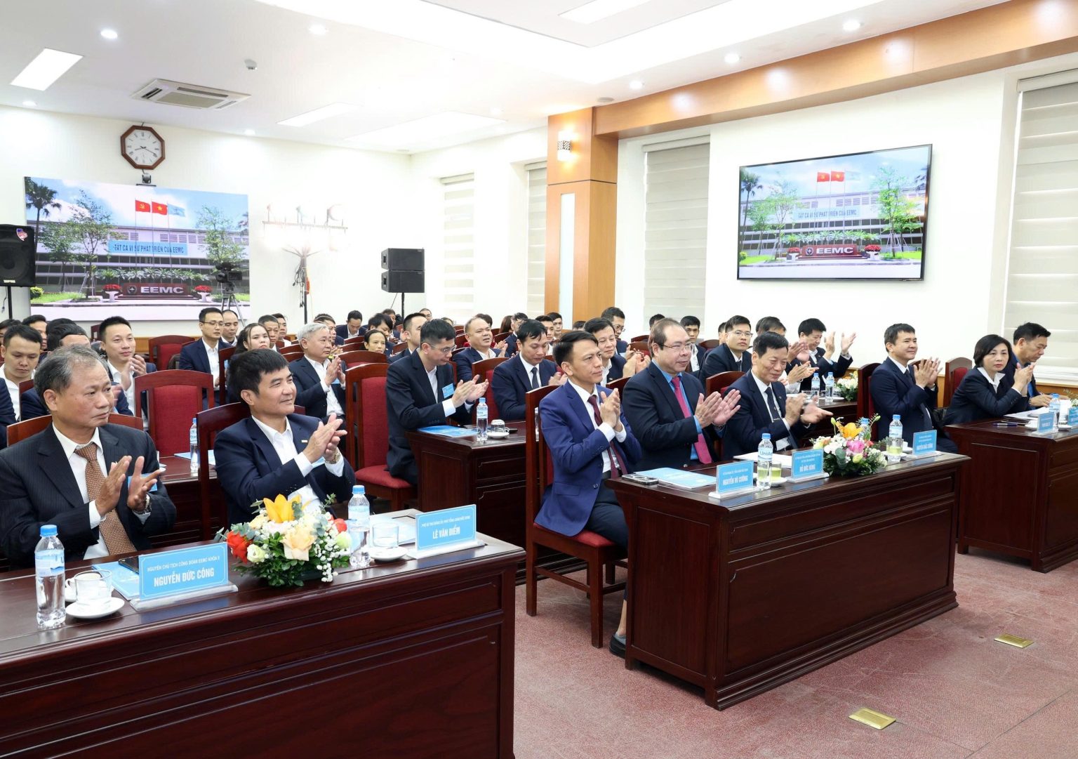 Tổng công ty Thiết bị điện Đông Anh (EEMC) tổ chức thành công Đại hội Công đoàn lần thứ VI, nhiệm kỳ 2025-2030 