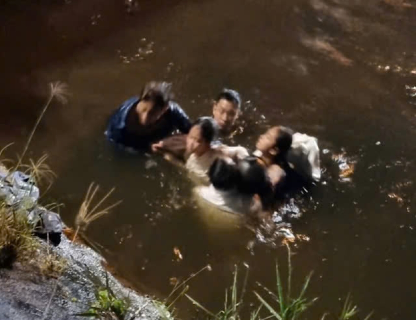 Tổng Giám đốc và Công đoàn EVNNPT kịp thời động viên hành động dũng cảm cứu người 1