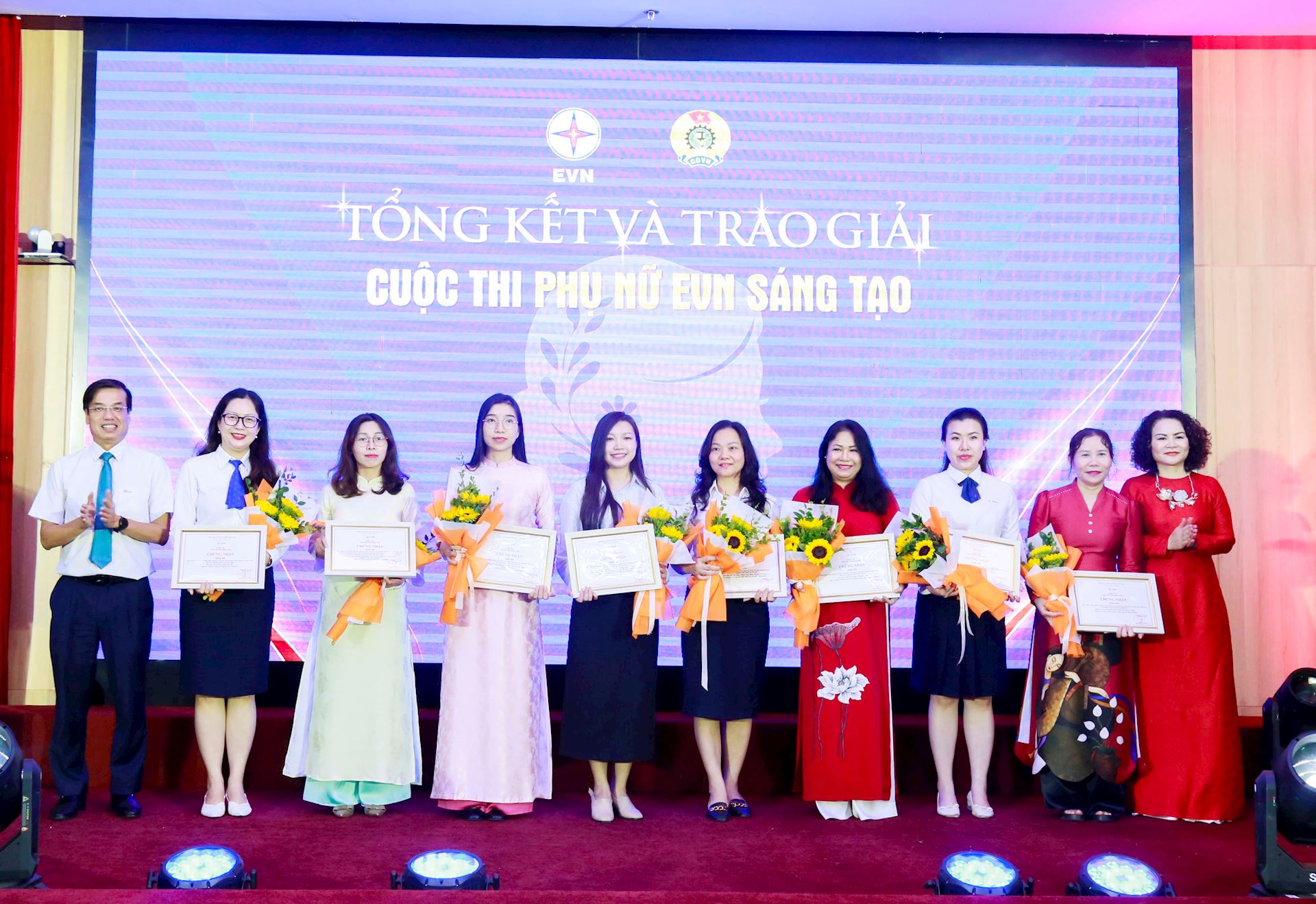 Tổng kết, trao giải Cuộc thi “Phụ nữ EVN sáng tạo” và Cuộc thi ảnh “Nét đẹp phụ nữ EVN” năm 2025  4