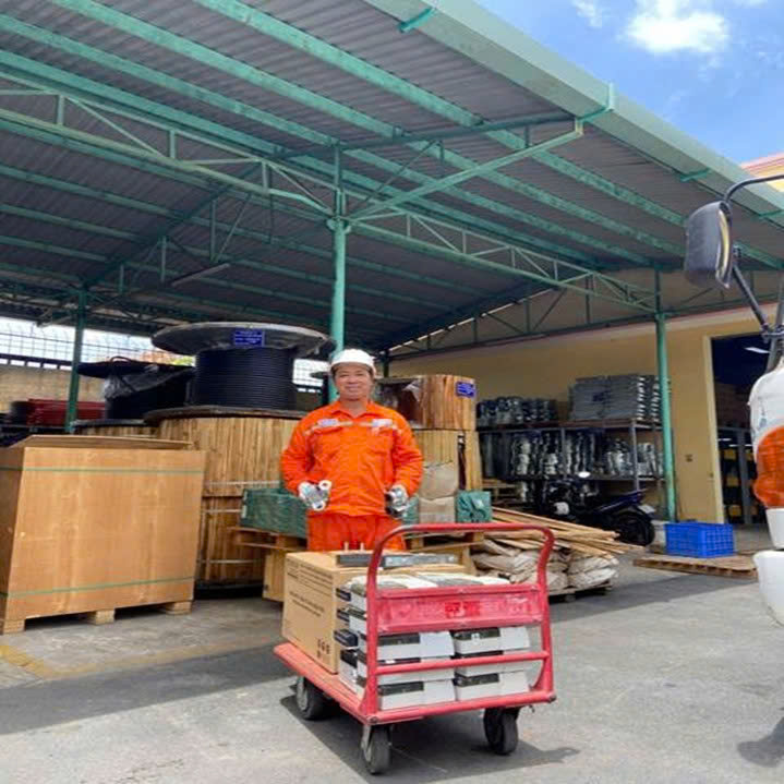 TỪ ĐAM MÊ SÁNG TẠO ĐẾN TẤM GƯƠNG TIÊU BIỂU NGÀNH ĐIỆN NĂM 2025 CỦA “DU VOI” 3