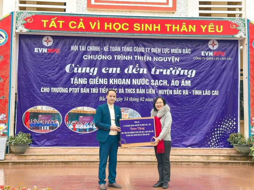 “Xuân hi vọng” - Cùng em đến trường 1