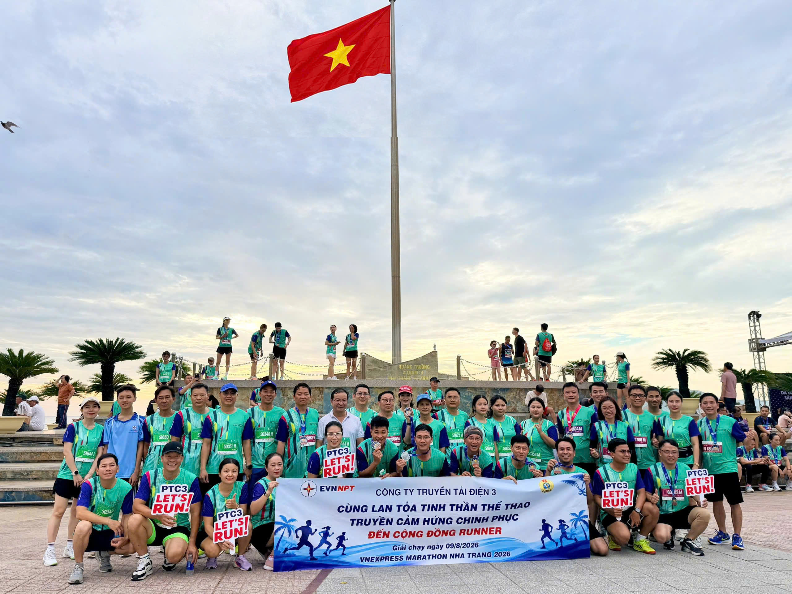 CBCNV PTC3 lan tỏa tinh thần rèn luyện sức khỏe tại VnExpress Marathon Nha Trang 2026  2