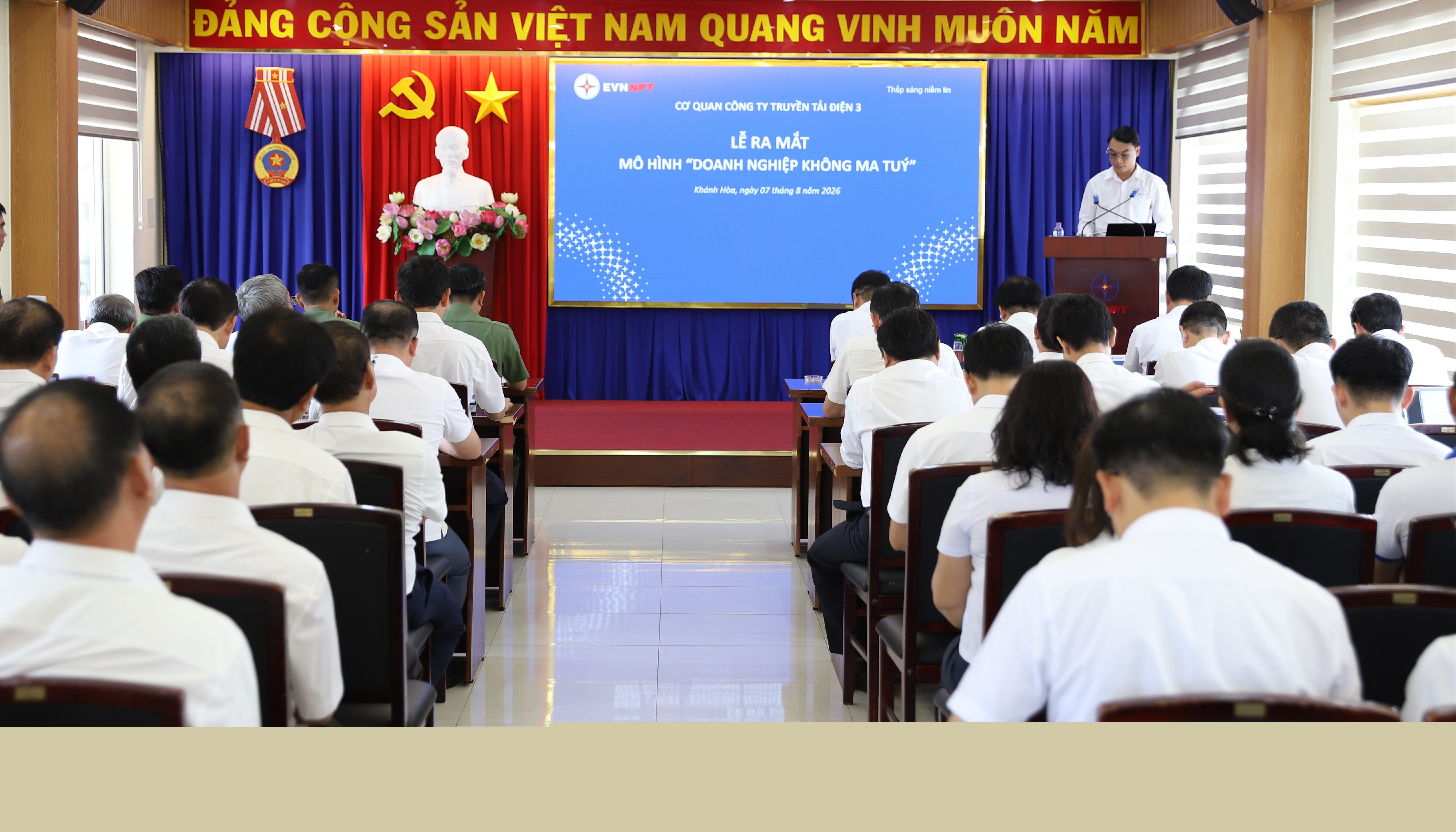 Cơ quan Công ty Truyền tải điện 3 ra mắt mô hình “Doanh nghiệp không ma túy”