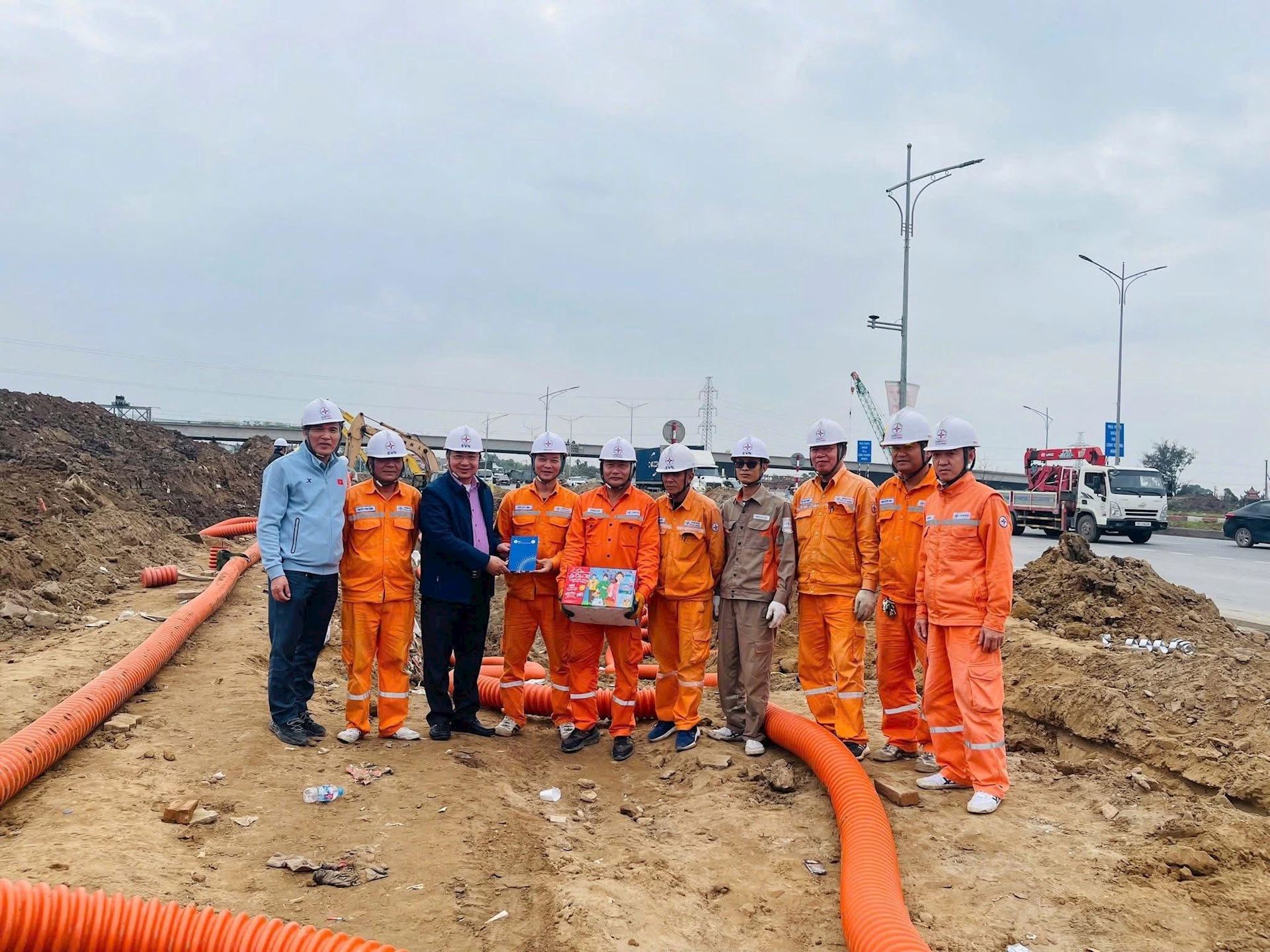 Công Đoàn các cấp tiếp tục đồng hành với Người lao động trong những ngày đầu Xuân năm mới 2026 1