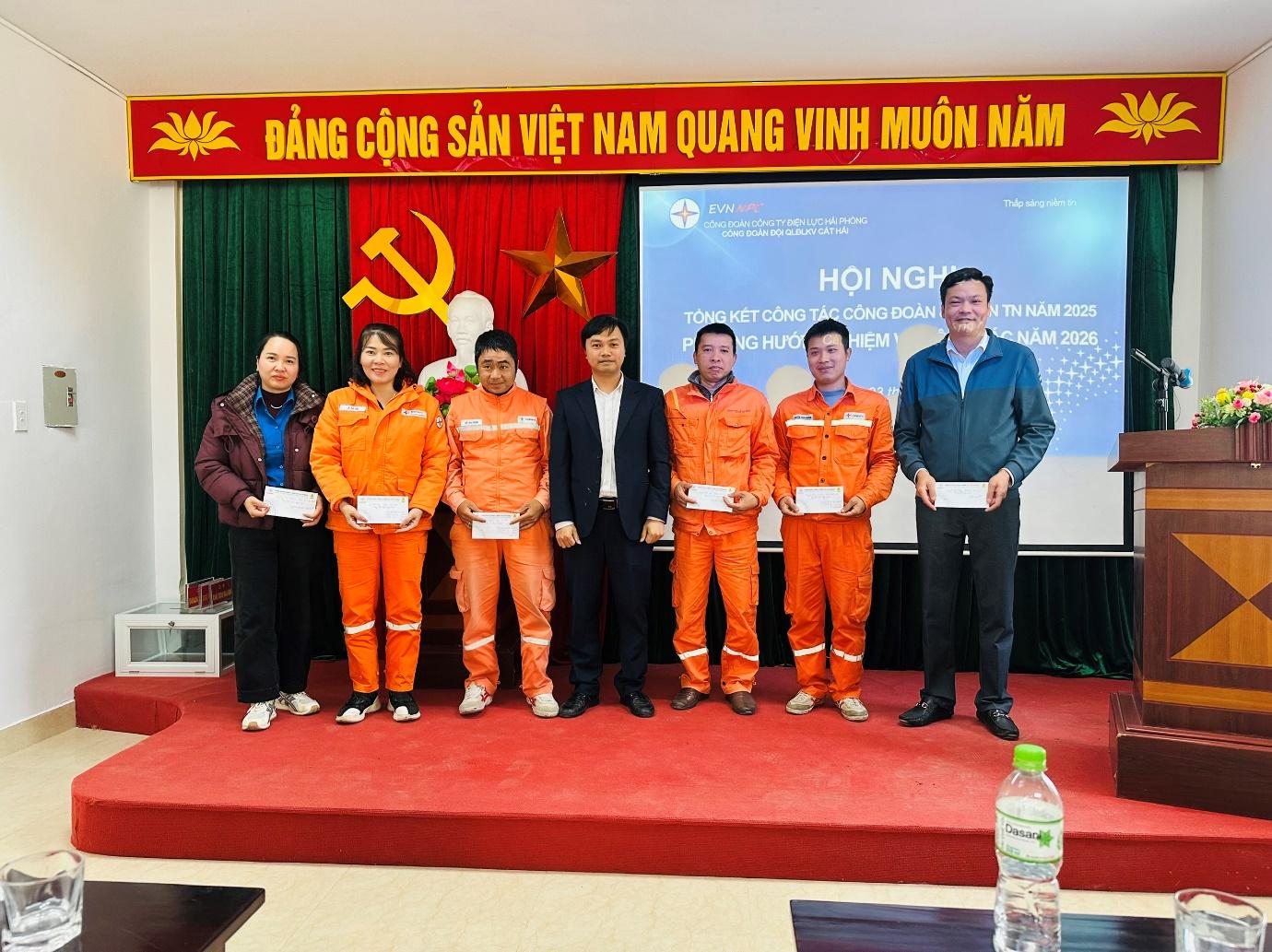 Công Đoàn các cấp tiếp tục đồng hành với Người lao động trong những ngày đầu Xuân năm mới 2026 2