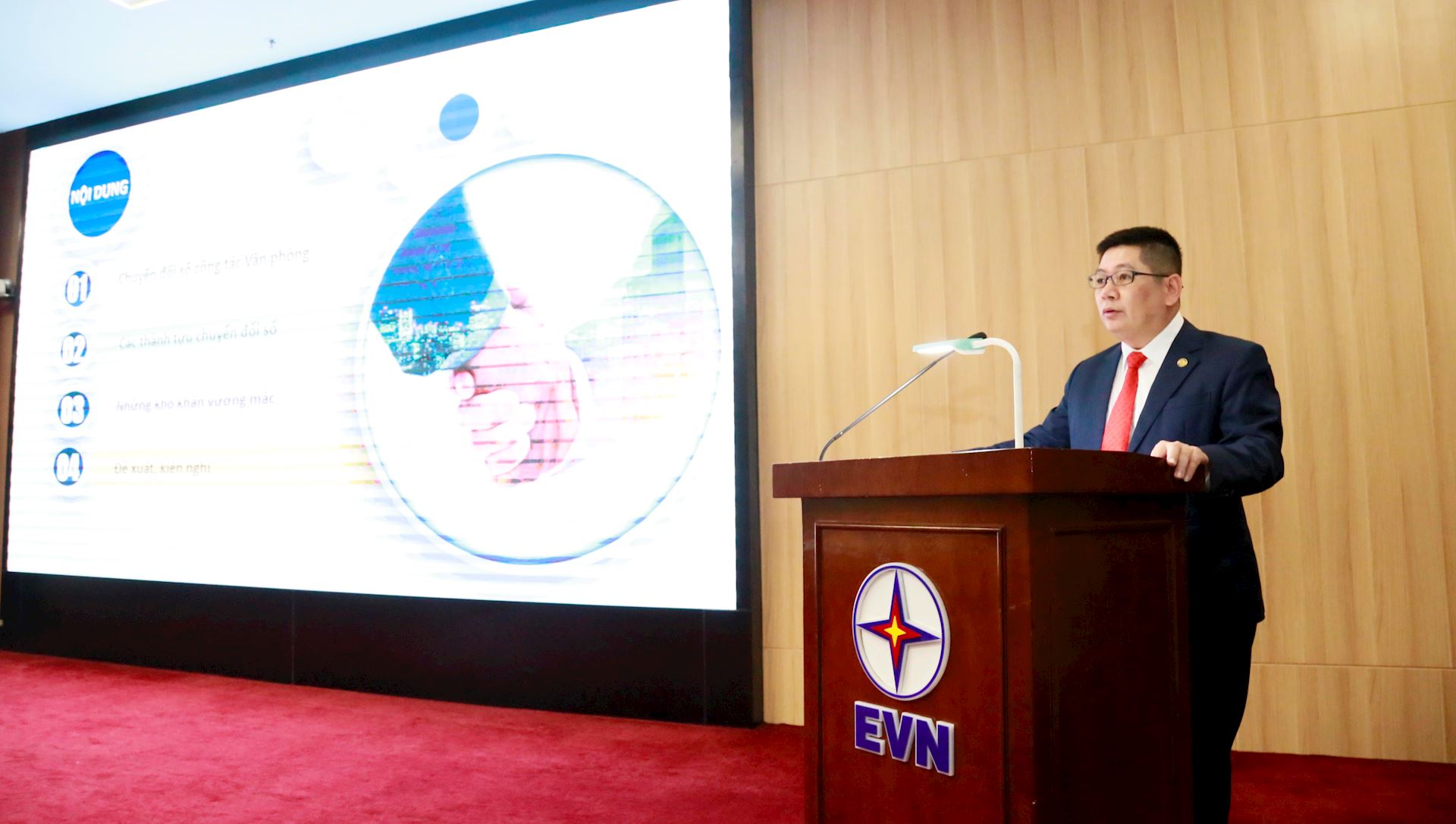 Công đoàn Cơ quan EVN được đề nghị tặng Cờ thi đua toàn diện của Tổng Liên đoàn Lao động Việt Nam năm 2025 7