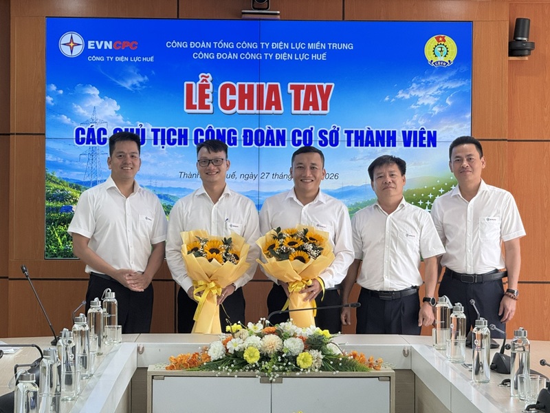 Công đoàn Công ty Điện lực Huế sơ kết công tác công đoàn 6 tháng đầu năm 2026 8