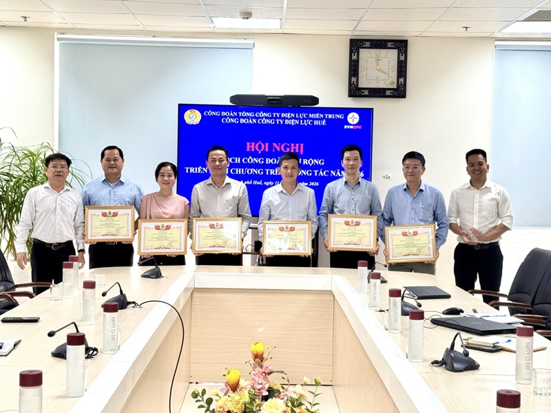 Công đoàn Công ty Điện lực Huế tổ chức Hội nghị Ban chấp hành Công đoàn mở rộng 2