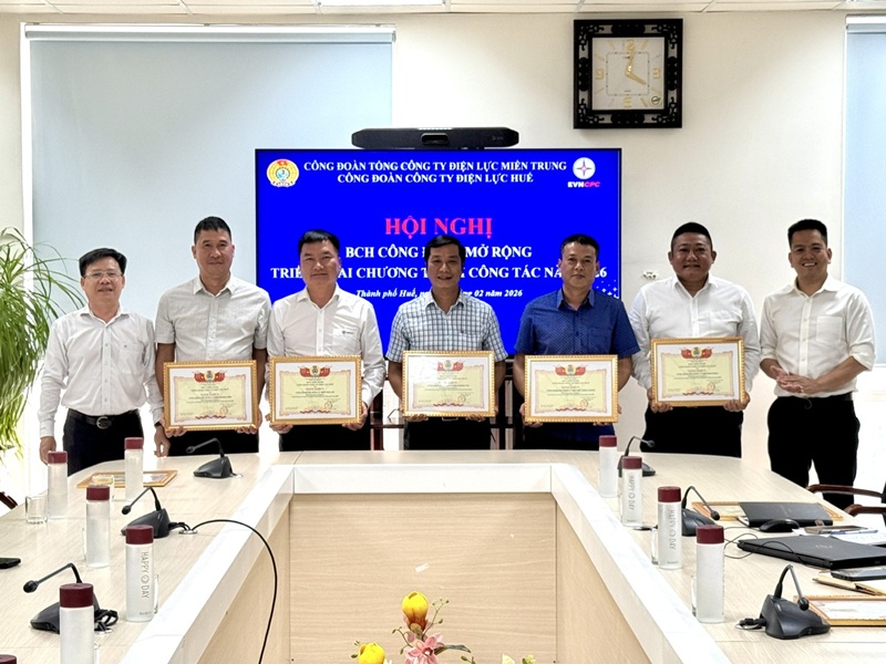 Công đoàn Công ty Điện lực Huế tổ chức Hội nghị Ban chấp hành Công đoàn mở rộng 3