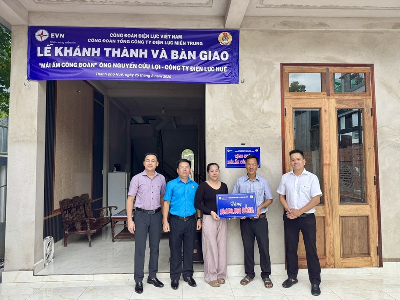 Công đoàn Công ty Điện lực Huế tổ chức Lễ khánh thành và bàn giao nhà “Mái ấm Công đoàn” EVN cho đoàn viên  3