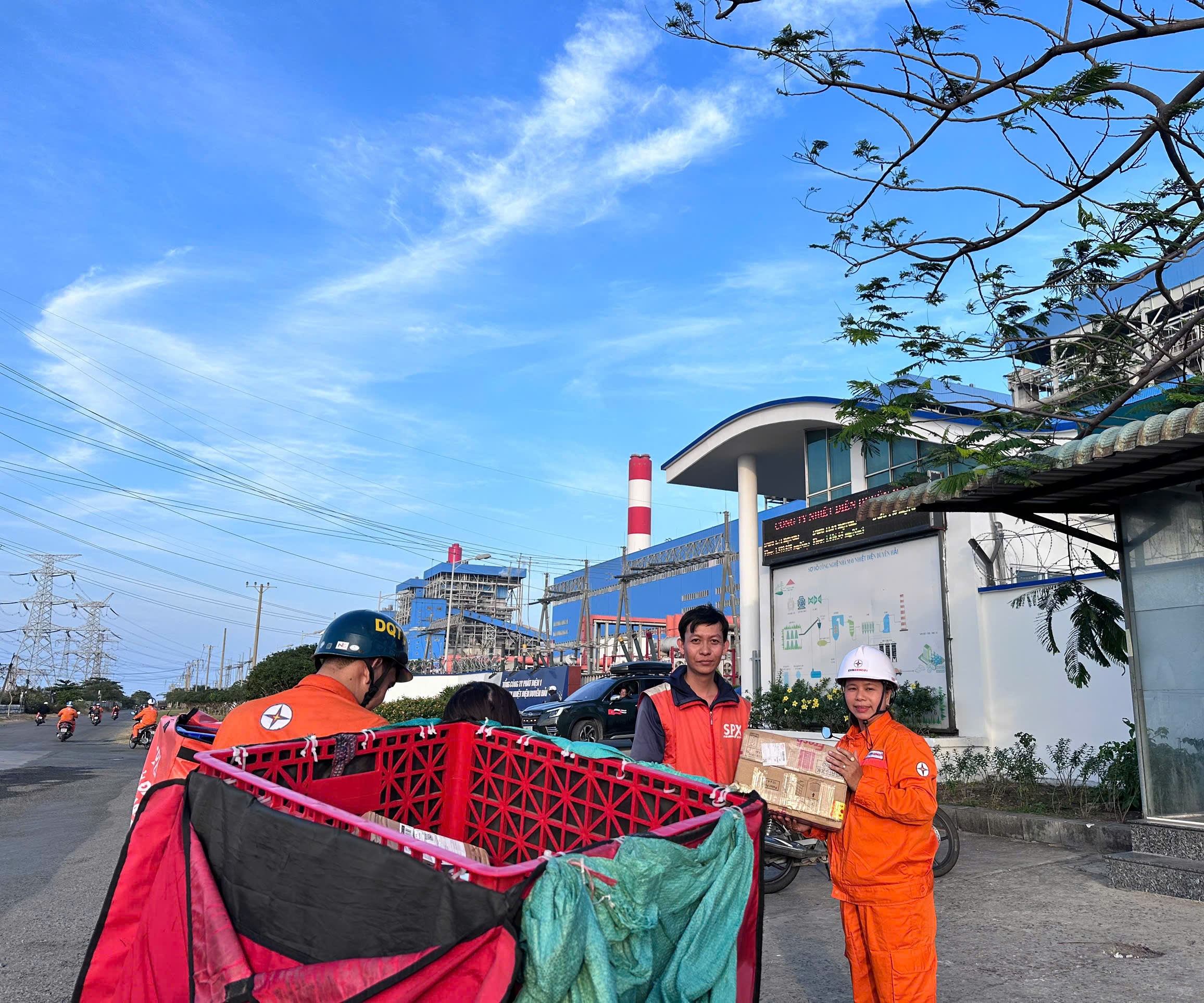 Công đoàn Công ty Nhiệt điện Duyên Hải mang mùa xuân ấm áp đến với đoàn viên, người lao động 1