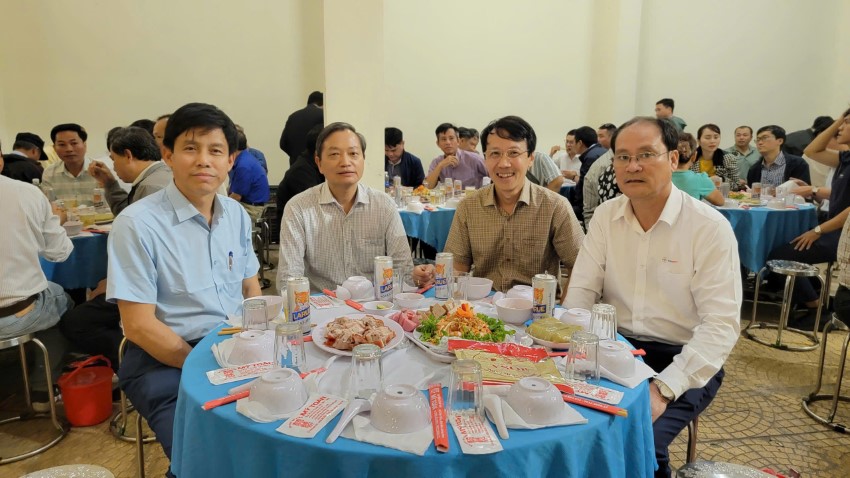 CÔNG ĐOÀN CÔNG TY TRUYỀN TẢI ĐIỆN 2 HOÀN THÀNH TỔ CHỨC “BỮA CƠM TẤT NIÊN CÔNG ĐOÀN” 9