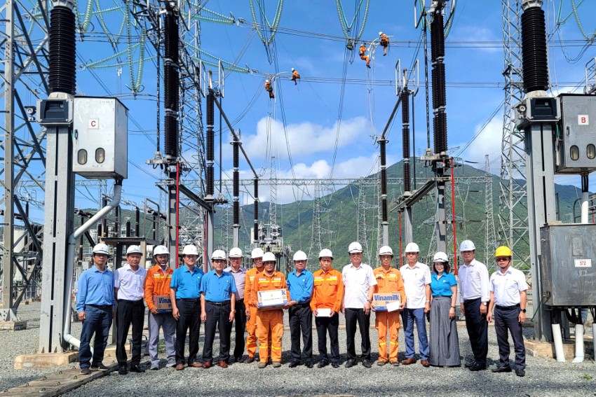 CÔNG ĐOÀN CÔNG TY TRUYỀN TẢI ĐIỆN 2 TỔ CHỨC “ĐỐI THOẠI THÁNG 5” VÀ DIỄN ĐÀN “ĐOÀN VIÊN GÓP Ý XÂY DỰNG CÔNG ĐOÀN VIỆT NAM TRONG KỶ NGUYÊN MỚI” 4