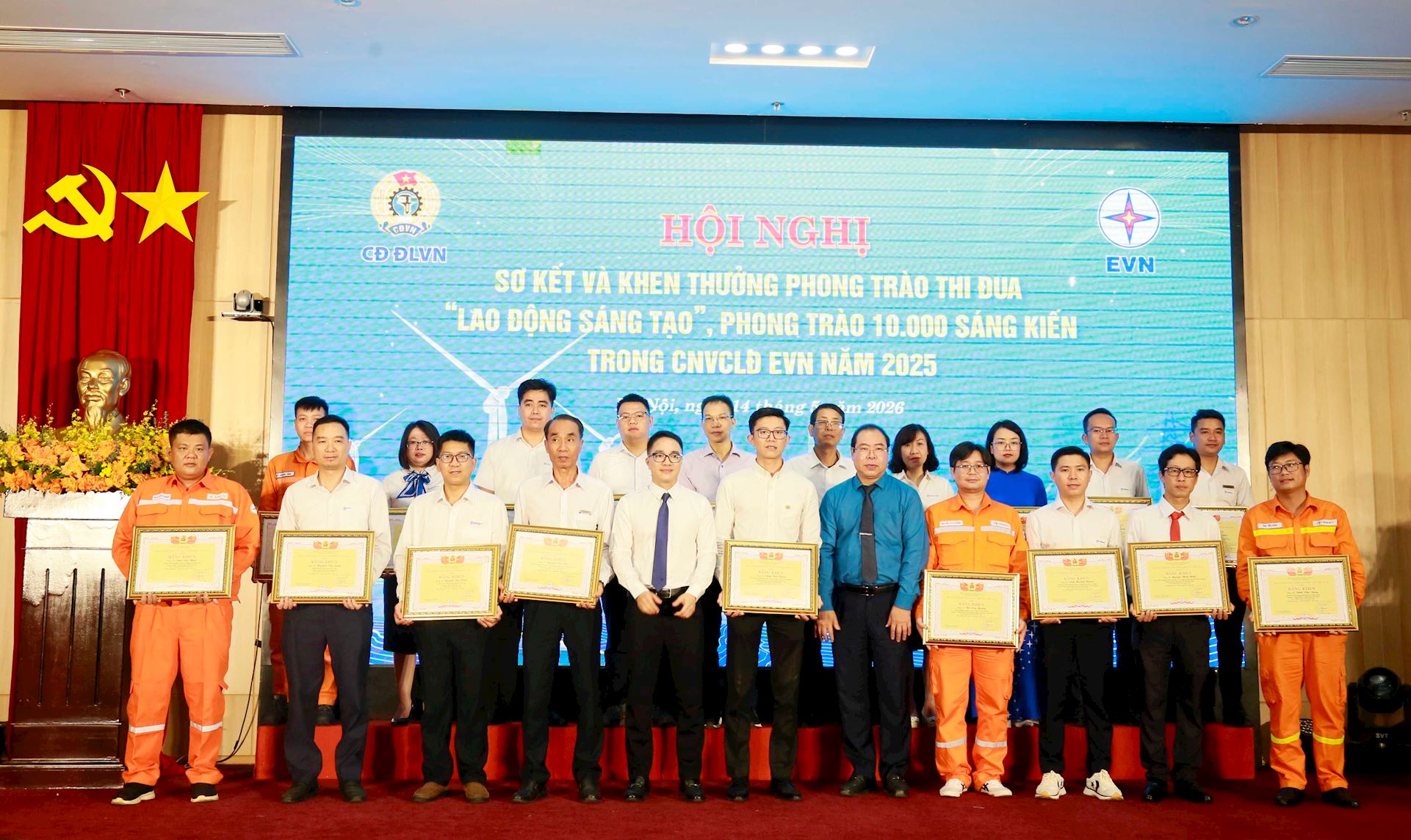 Công đoàn Điện lực Việt Nam: Biểu dương, khen thưởng nhiều tập thể, cá nhân dịp Tháng Công nhân 2026 4